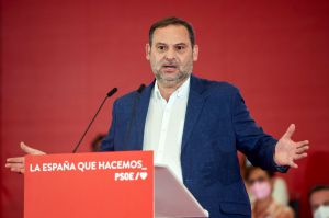 Ábalos denuncia un juicio 