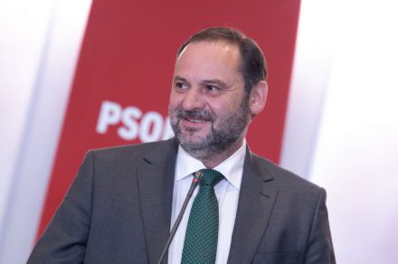 Ábalos solicita la anulación de su condena por falta de corroboración en el testimonio clave