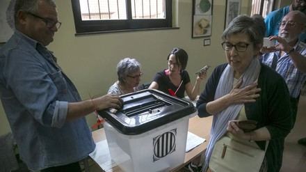 La Audiencia de Barcelona amnistía a 40 ex altos cargos del Govern por el 1-O