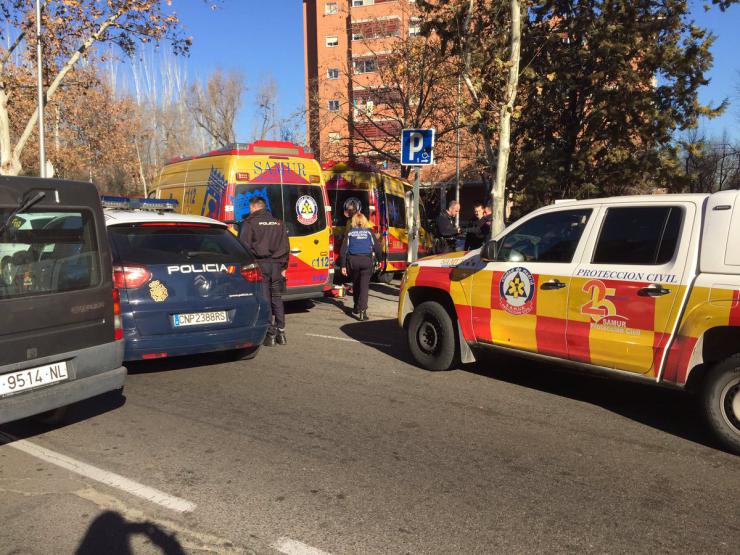 Aparece muerto con signos de violencia en una pensión madrileña