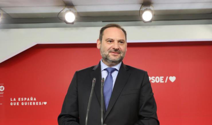 Ábalos: “Pedro Sánchez entablará las conversaciones necesarias para recabar los apoyos que se precisen”