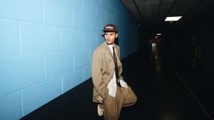 Abraham Mateo repite inexplicablemente como invitado de la semifinal del Benidorm Fest 2026