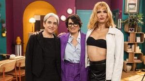 Ada Colau y Samantha Hudson dialogan sobre libertad en 'I ara què?'