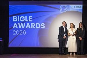 Adolfo Domínguez gana un premio en los Bigle Awards 2026 por su innovación legal