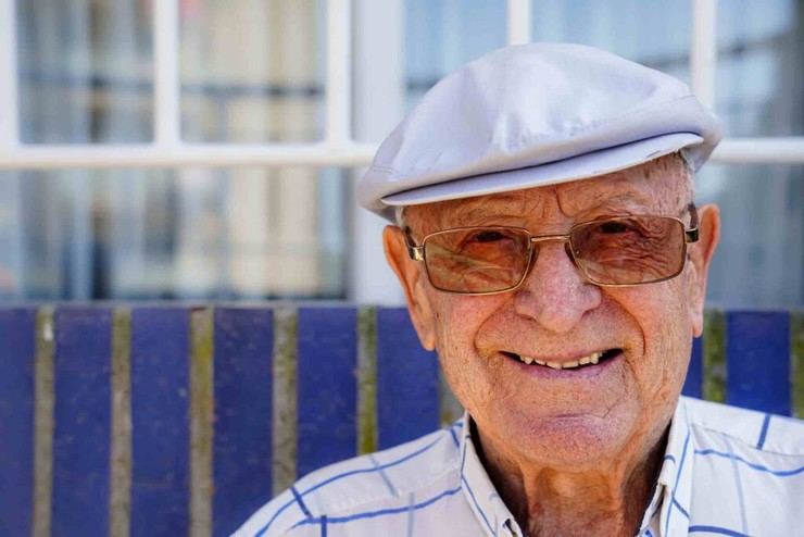 Identidad y Alzheimer: más allá de la memoria