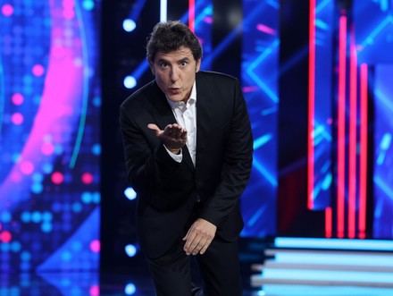 Antena 3 presenta mañana la segunda semifinal de 'Tu cara me suena' en directo