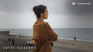 Antena 3 concluye el rodaje de la segunda temporada de 'Entre Tierras' y revela las primeras imágenes