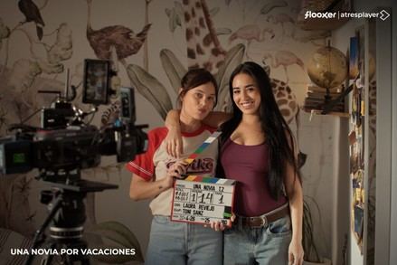 Comienza el rodaje de 'Una novia por vacaciones', la segunda temporada del éxito de Flooxer