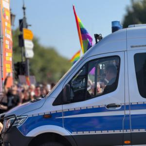 Más necesario que nunca: El Orgullo LGTBIQ+ de Berlín paralizado por un atropello múltiple mortal