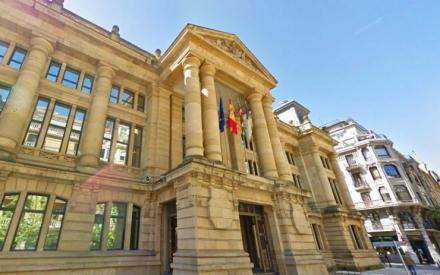 Hombre absuelto de agresión sexual por contradicciones en el testimonio de la denunciante