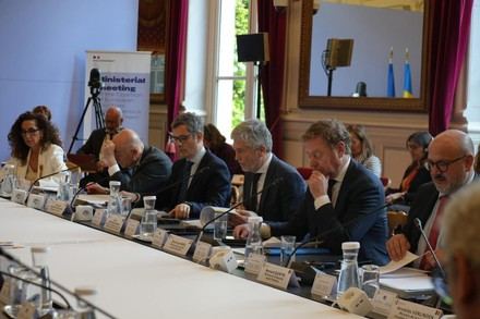 Bolaños y Marlaska asisten en París a la reunión de la Coalición Europea contra el Crimen Organizado