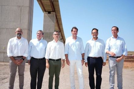 Bolaños y Puente supervisan el avance de la Alta Velocidad Almería-Murcia