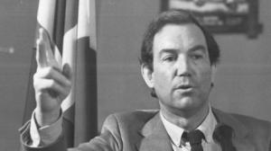 Fallece Carlos Garaikoetxea, primer lehendakari democrático, a los 87 años
