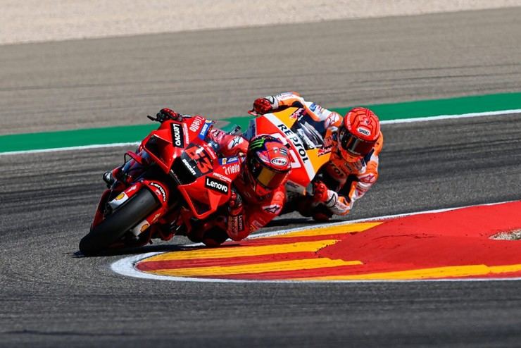 Momentos memorables del GP de Aragón en MotorLand