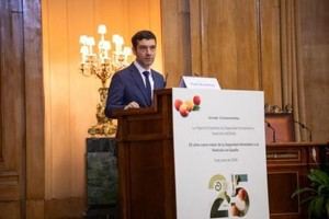 Proponen prohibir la venta de bebidas energéticas a menores de 16 años en España