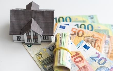 Desmantelan esquema de lavado de cientos de millones de euros en tres países