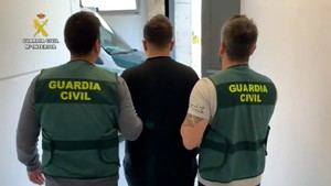 Detenido por grabar a familiares en su baño sin permiso en Burgos