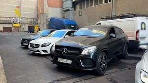 Desmantelan una red que robaba coches de lujo en Europa para venderlos en África