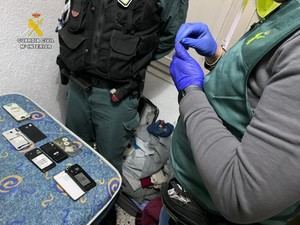 Desmantelan red de estafas en internet que defraudó casi 1,6 millones de euros