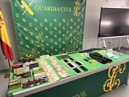 Desarticulada una red de tráfico de armas en Madrid con 21 detenidos