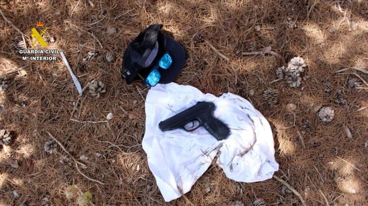 Detenido un atracador violento en un supermercado de Santa Pola