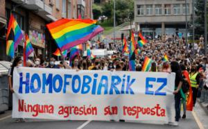 Juicio por agresión homófoba a un joven hasta dejarlo incosciente: "Esto te pasa por ser un maricón de mierda"