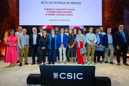 El CSIC otorga premios a tesis destacadas y reconocimientos a investigadores
