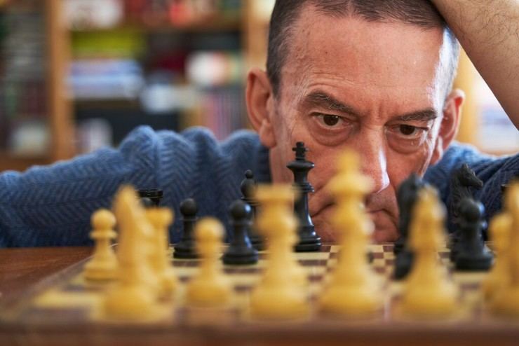 El envejecimiento cerebral: un proceso adaptativo más allá de la edad