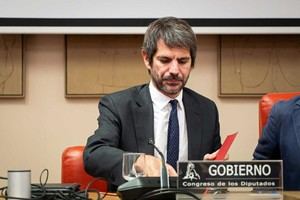 El ministro de Cultura inicia la extinción de cuatro fundaciones franquistas