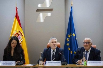 Móvil e impaciencia: principales riesgos al cruzar calles