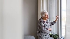 Rutinas diarias mejoran el bienestar de personas con Alzheimer