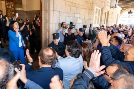 El PP recupera la Alcaldía de Lugo tras 27 años gracias a una tránsfuga socialista