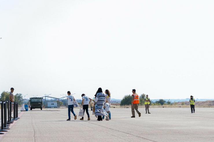 España completa la evacuación de 44 menores gazatíes y sus familias por razones humanitarias