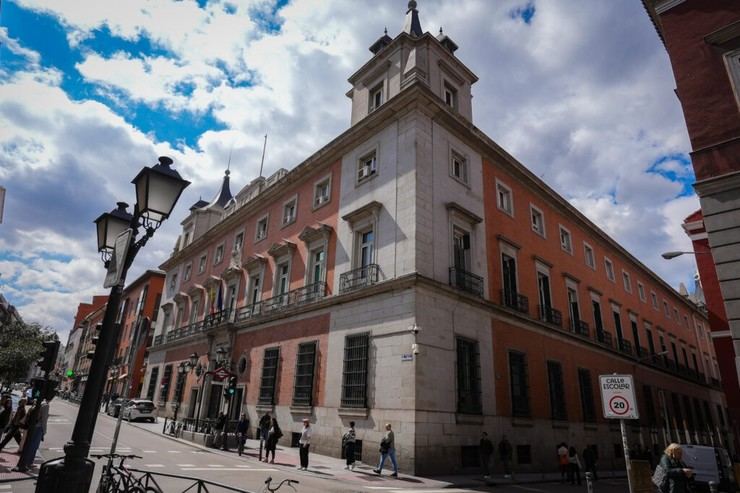 España se convierte en pionera en Europa al intercambiar antecedentes penales de extracomunitarios