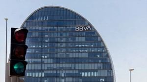 BBVA impugna ante el Supremo el veto del Gobierno a su fusión con Sabadell