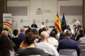 Solo el 16.5% denuncia: La Federación LGTBI+ demanda un Pacto de Estado contra el aumento del odio organizado y violento