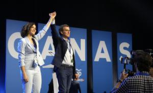 Feijóo exige a Ayuso cumplir la ley sobre médicos objetores de aborto