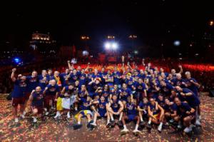 La Selección Española celebra su victoria en el Mundial con un recorrido por Madrid