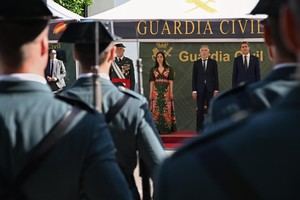 Grande-Marlaska elogia la labor de la Guardia Civil tras el accidente en Adamuz