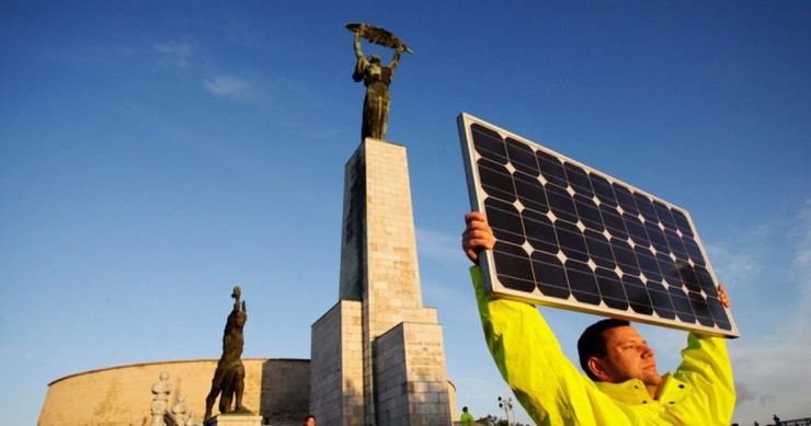 Greenpeace exige los nombres de las centrales nucleares y de gas que no respondieron durante el apagón