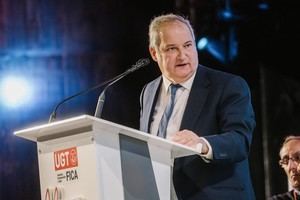 Gobierno destinará 600 millones en 2025 para apoyar la industria electrointensiva
