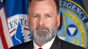 Estupor ante lo revelado por un alto funcionario de Trump: Afirma haberse teletransportado en varias ocasiones