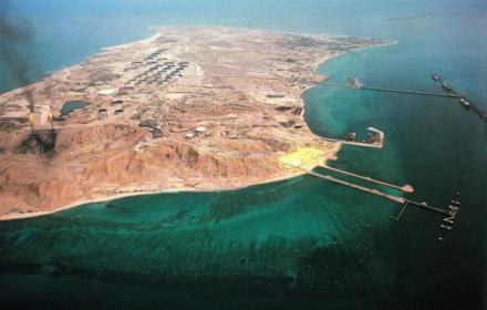 Irán refuerza defensas en la isla de Jarg ante una posible intervención estadounidense
