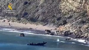 Detienen a patrón de barco que intentó introducir a seis migrantes en Melilla