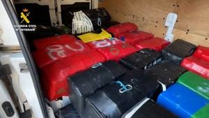 La Guardia Civil frustra el tráfico de 1.500 kg de cocaína en Rota y Cádiz