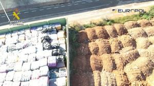 Más de 300 detenidos: La Guardia Civil lidera una operación global contra el tráfico ilícito de residuos