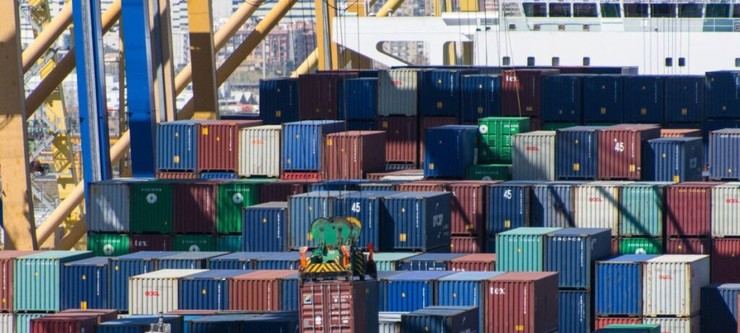 La incertidumbre global impacta el comercio y eleva costos económicos