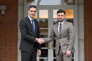 La izquierda del PSOE se reorganiza con guiños de Sánchez pero sin un líder claro