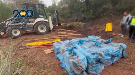 La Policía desmantela un narcozulo y captura todo un arsenal en operaciones contra el narcotráfico