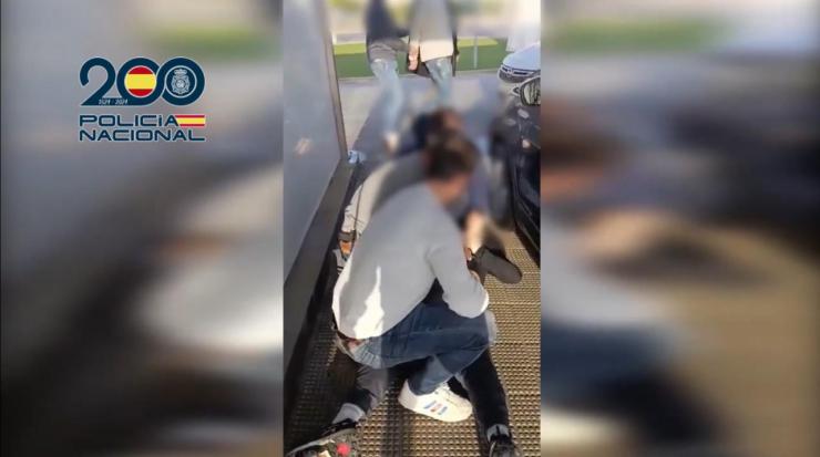 Increíble rescate: La Policía libera a un hombre secuestrado por criminales suecos en tiempo récord